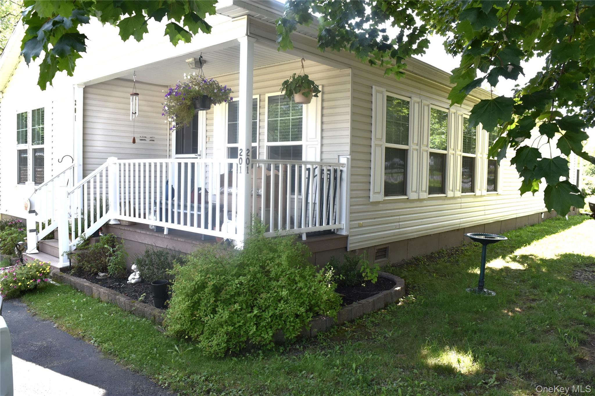201 Brittany Terrace Property Photo 25