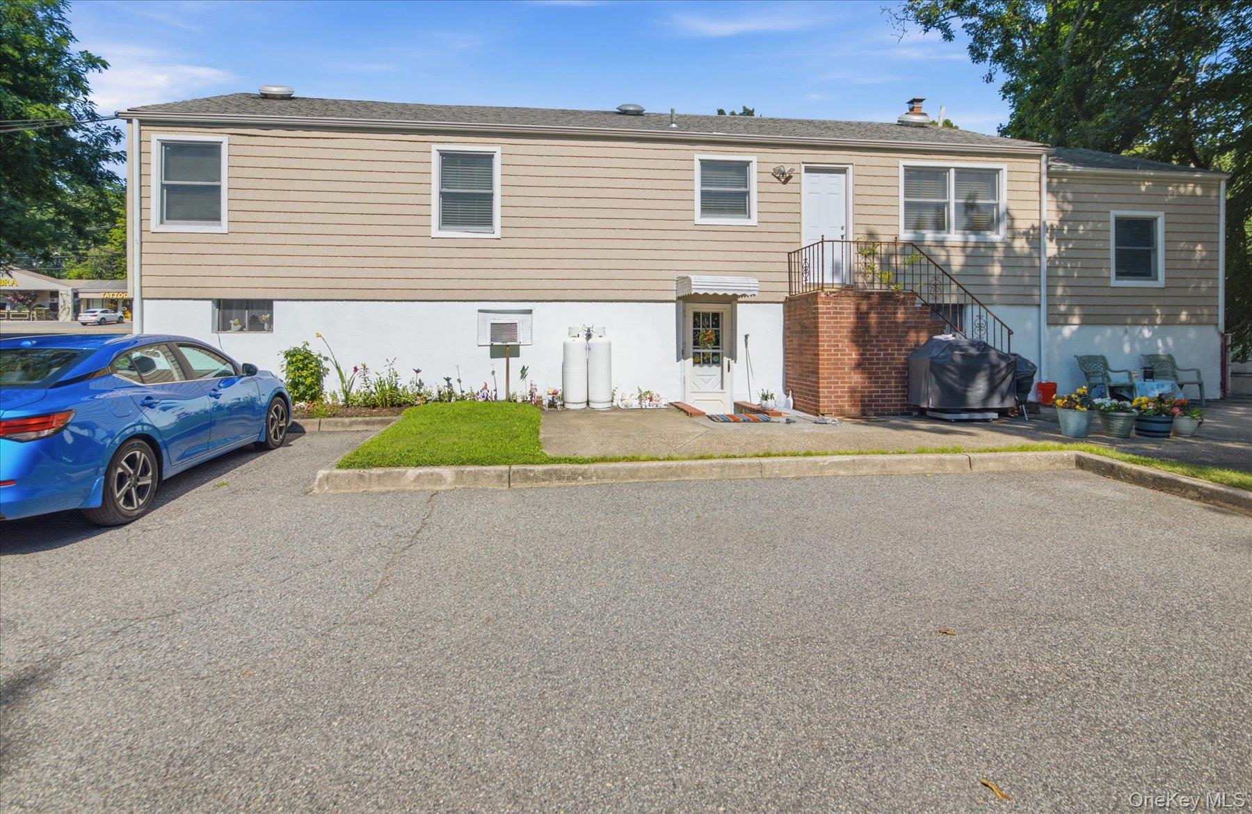 198 Terry Road Property Photo 4