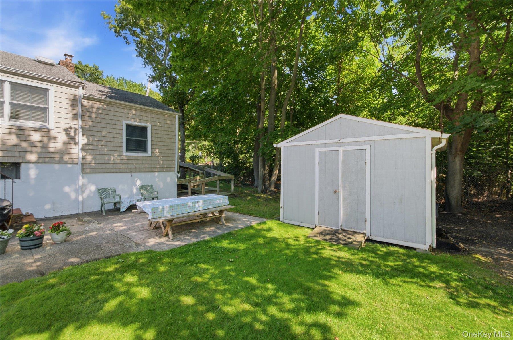 198 Terry Road Property Photo 13