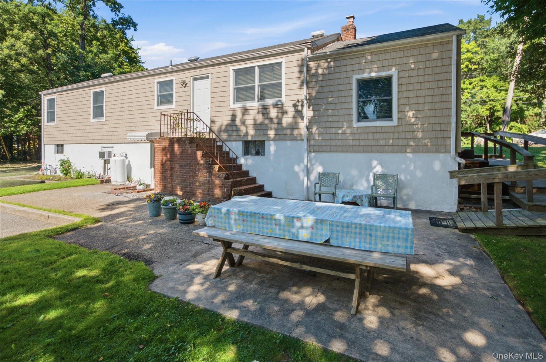 198 Terry Road Property Photo 14