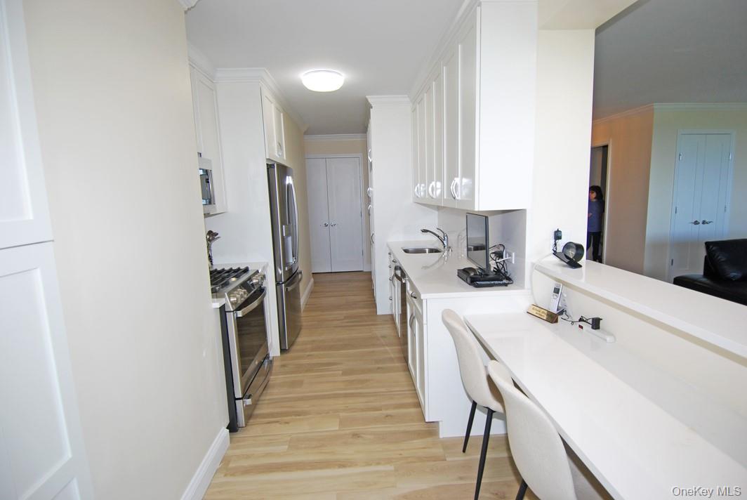 27010 Grand Central 22g Property Photo 10