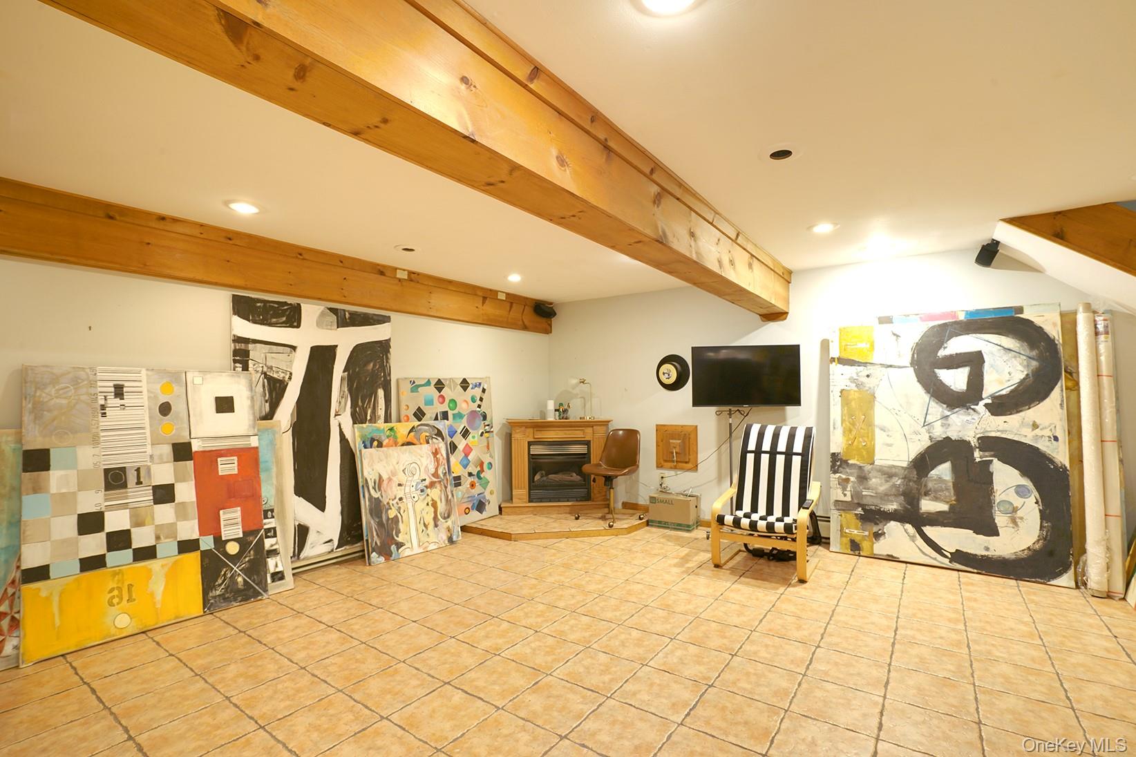 16 Briar Hill Road Property Photo 29