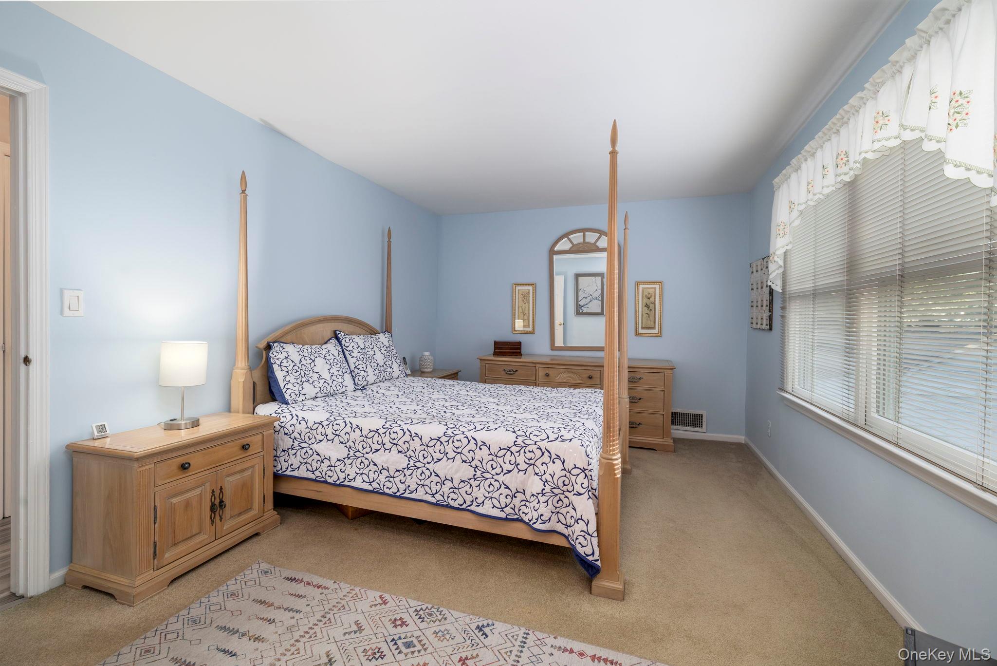 146 Lincoln Street Property Photo 16