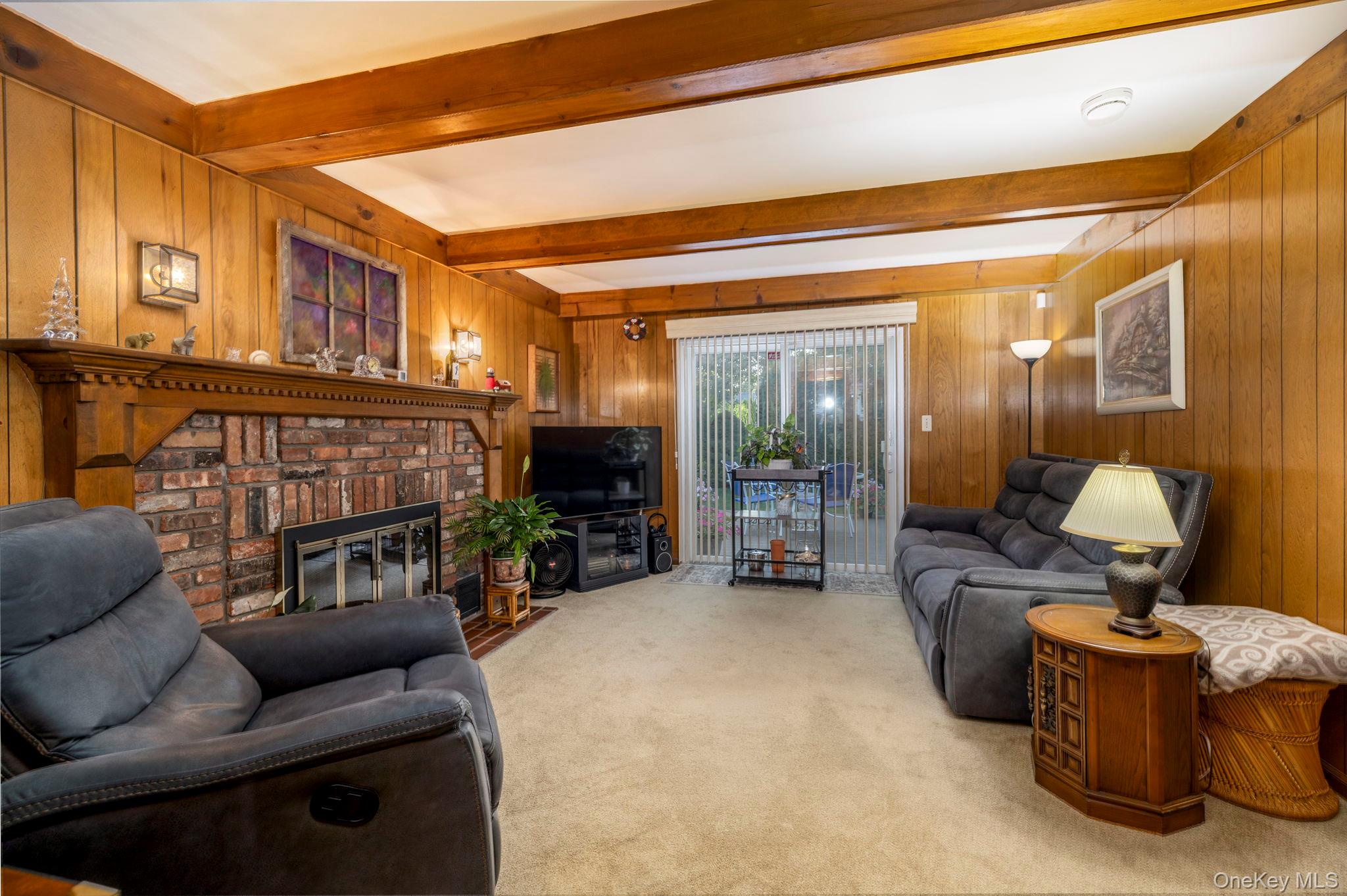 146 Lincoln Street Property Photo 18