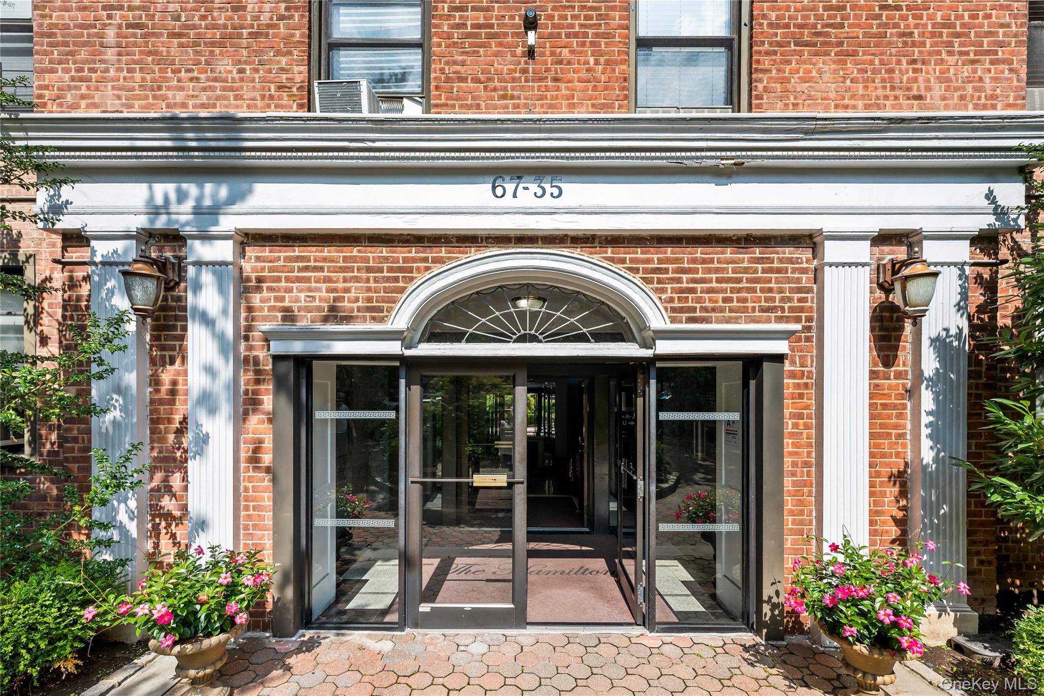 67-35 Yellowstone Boulevard 6A Property Photo 1