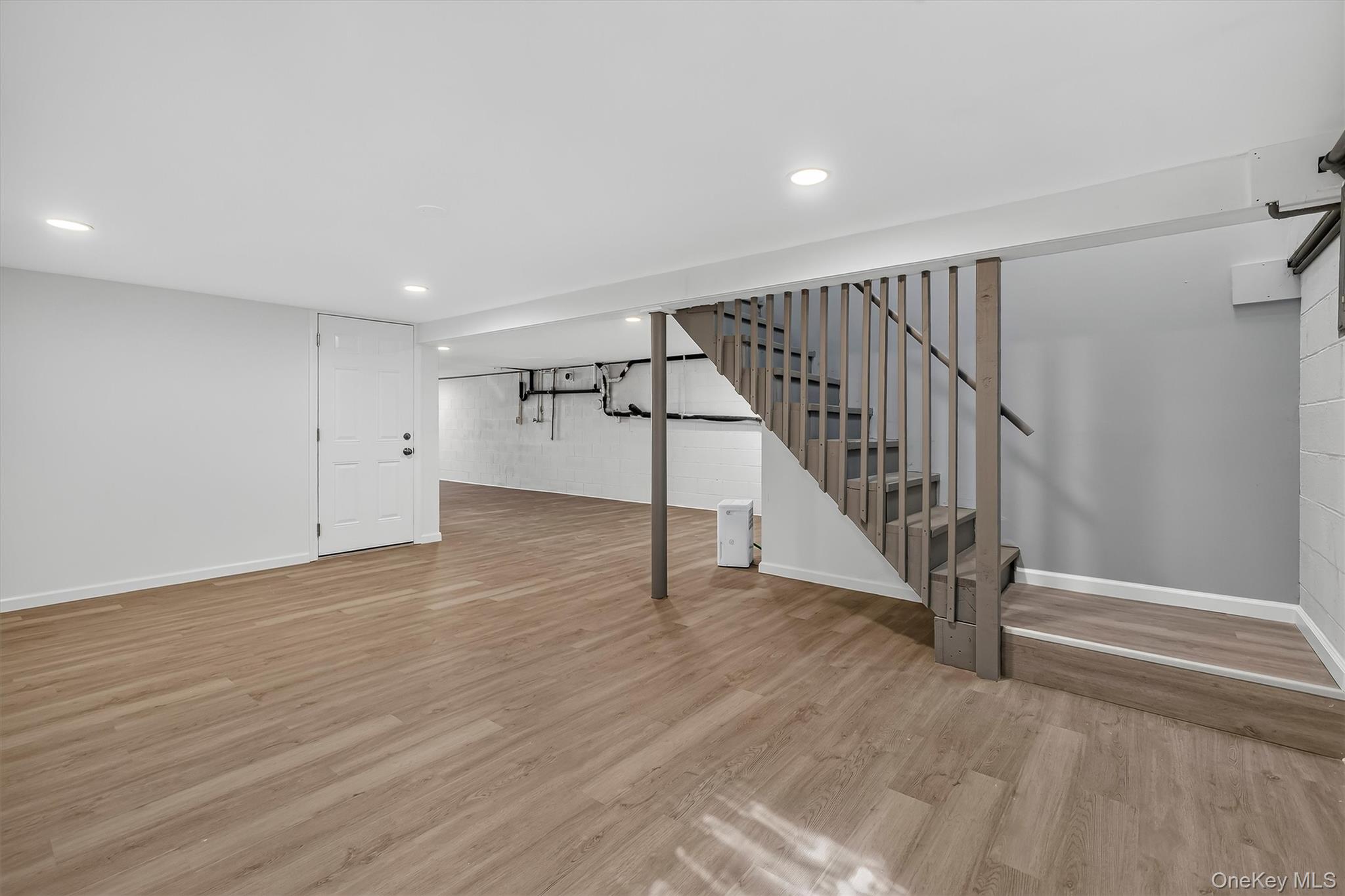 91 Myrtle Avenue Property Photo 29