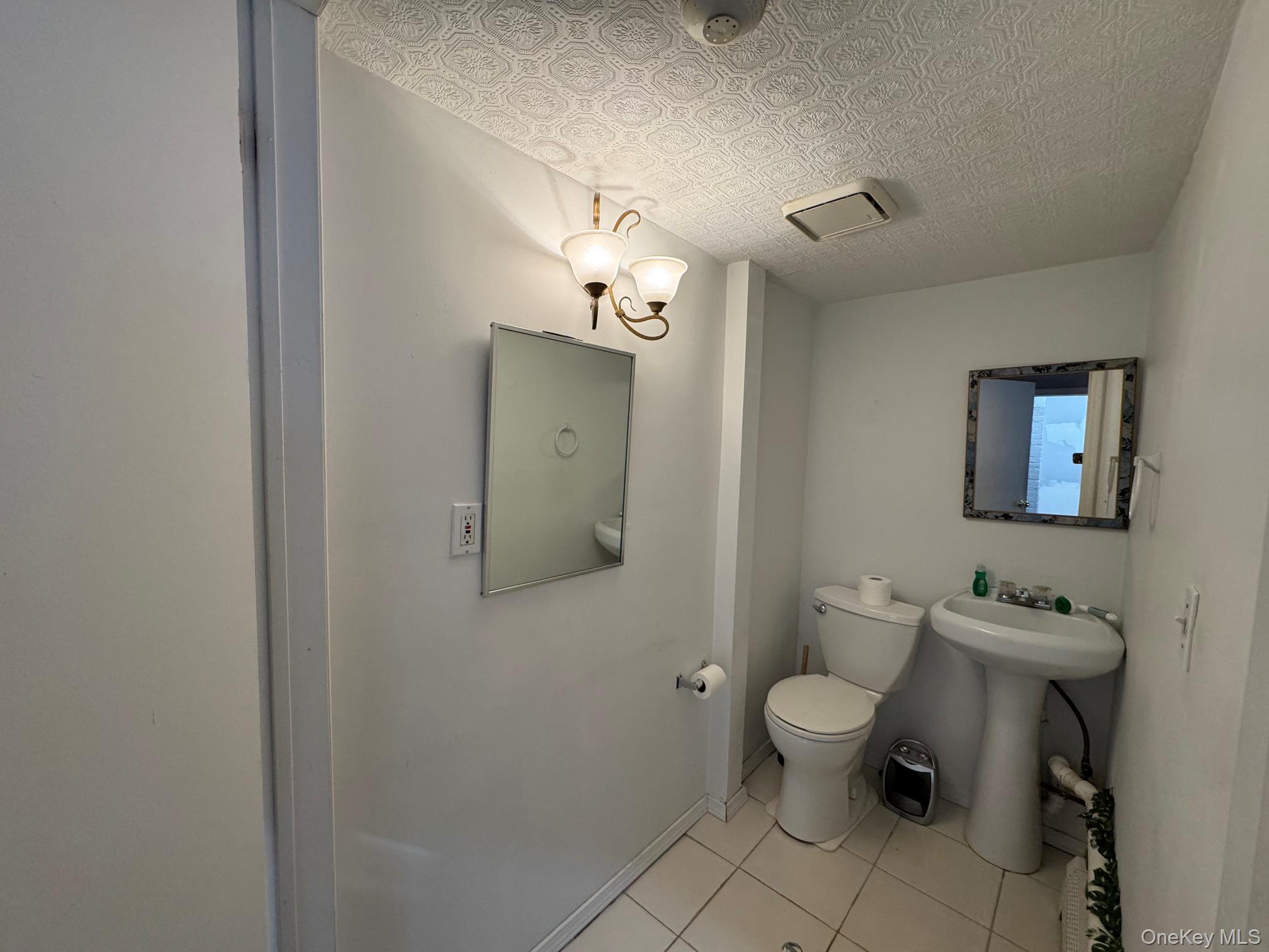 291 Echo Avenue Property Photo 6