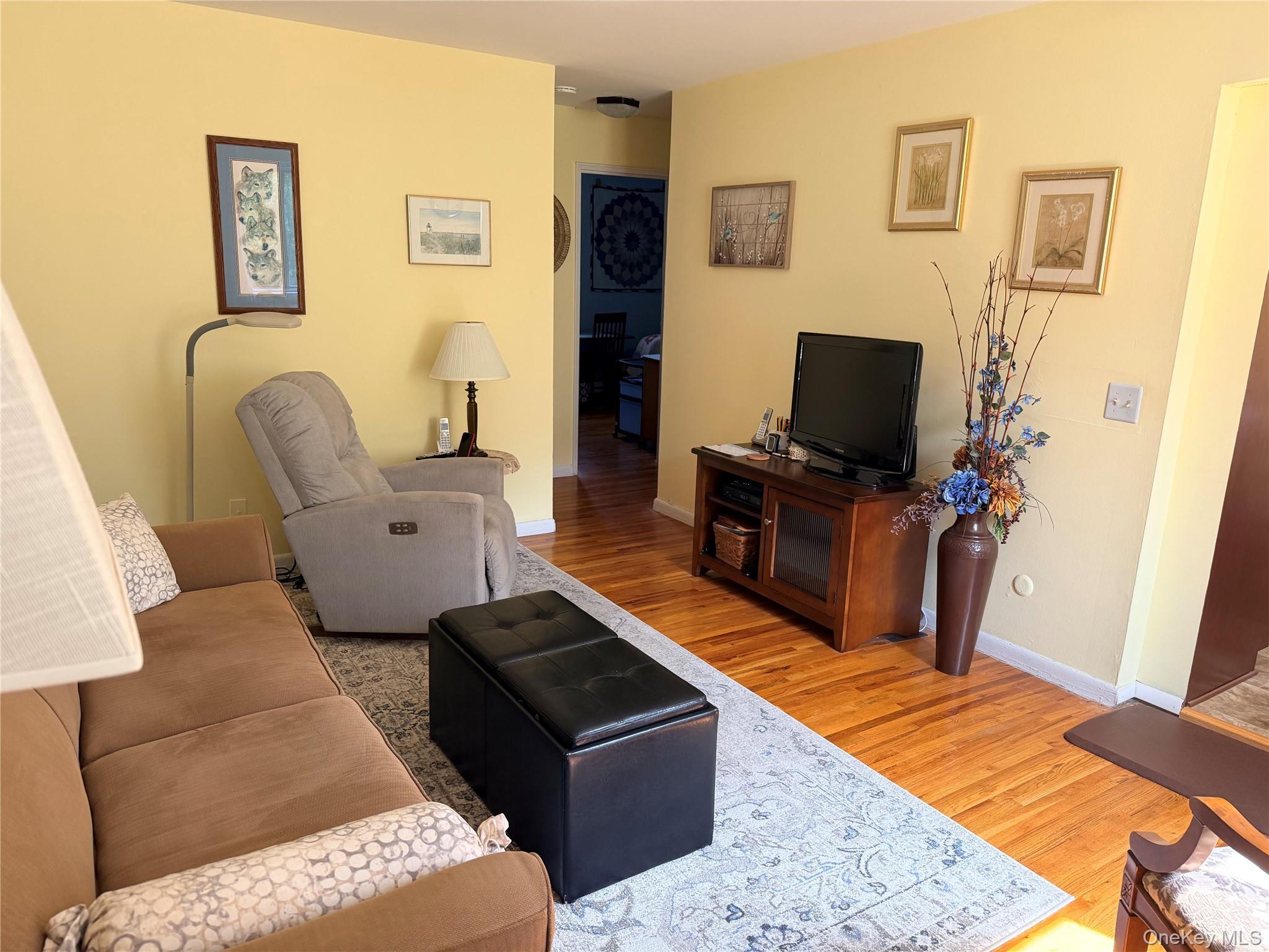 42 Manor Drive 42 Property Photo 3