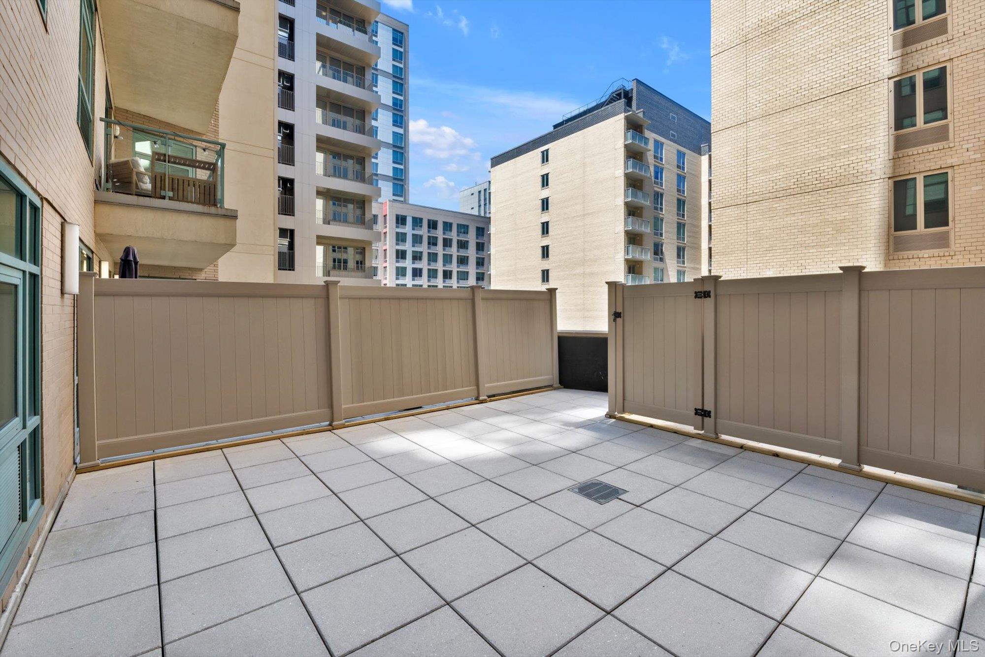 2415 Queens Plaza 6b Property Photo 25