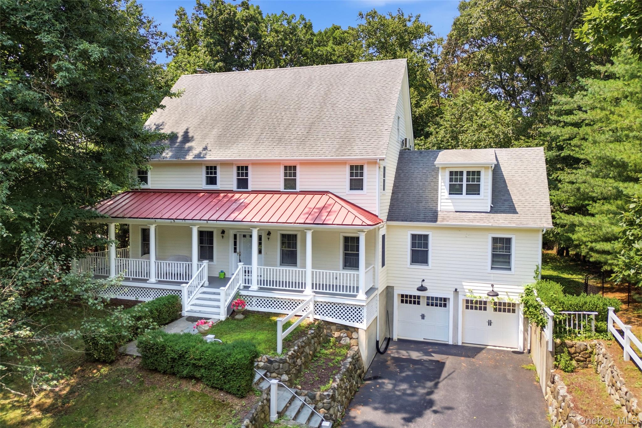 17 Nadworny Lane Property Photo 1