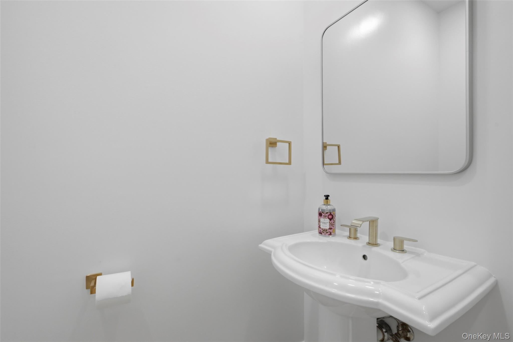 17 Nadworny Lane Property Photo 10