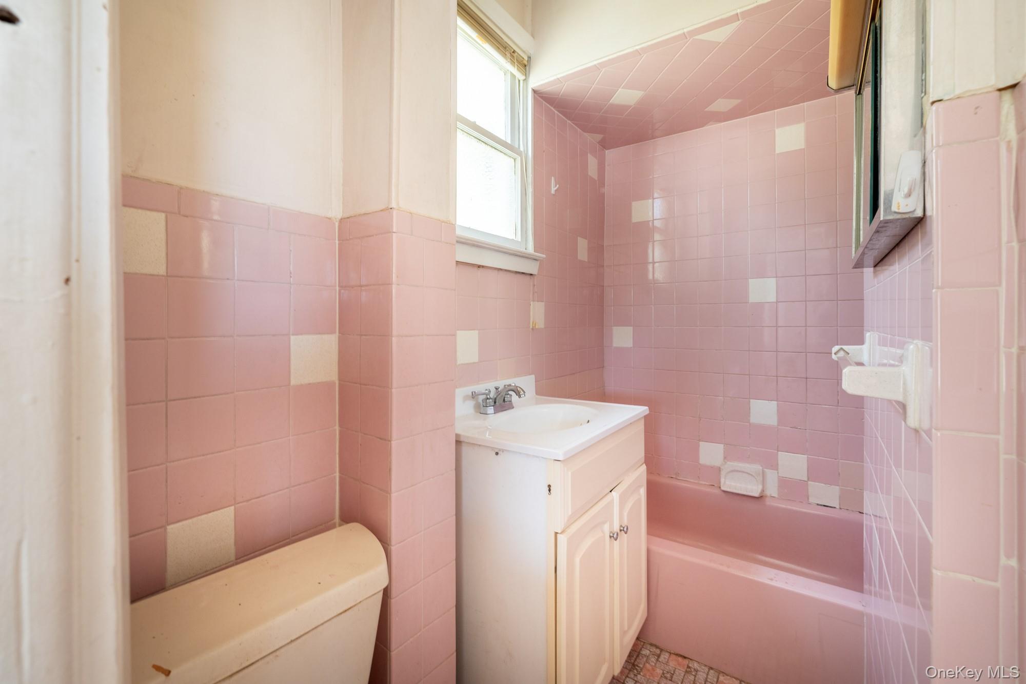 3255 Barkley Avenue A Property Photo 15