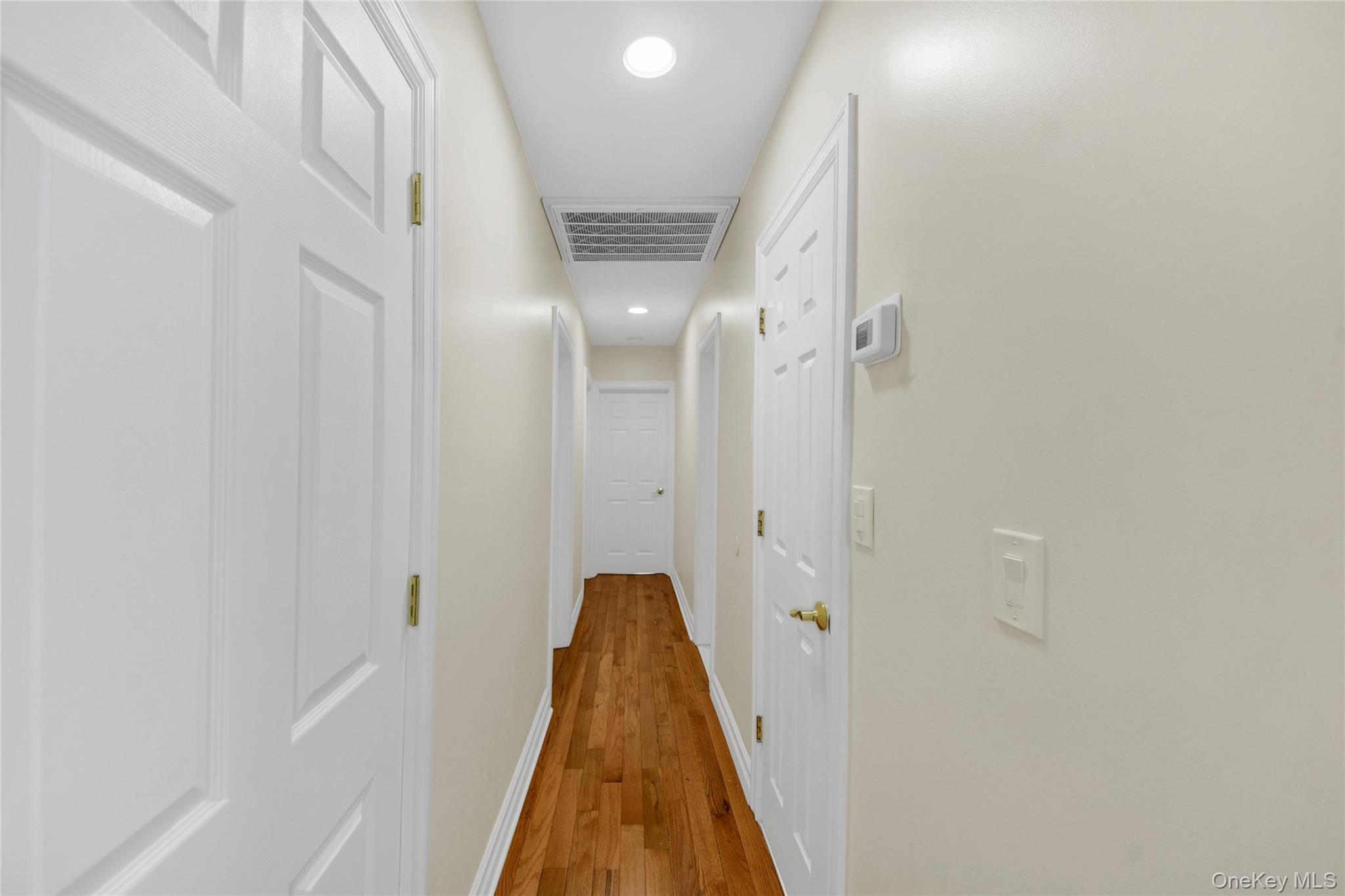 609 Saw Mill River Road Property Photo 10