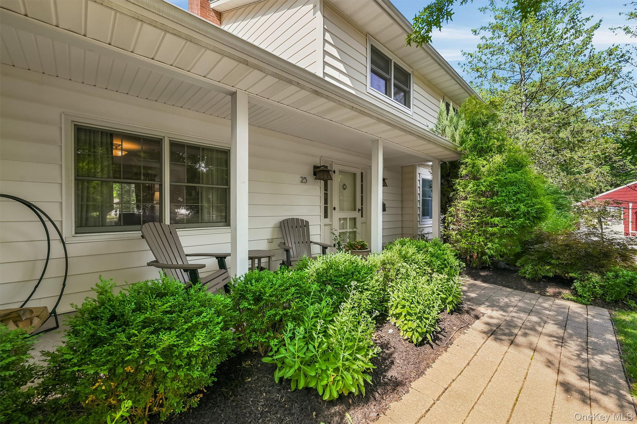 25 Meadow Avenue Property Photo 2