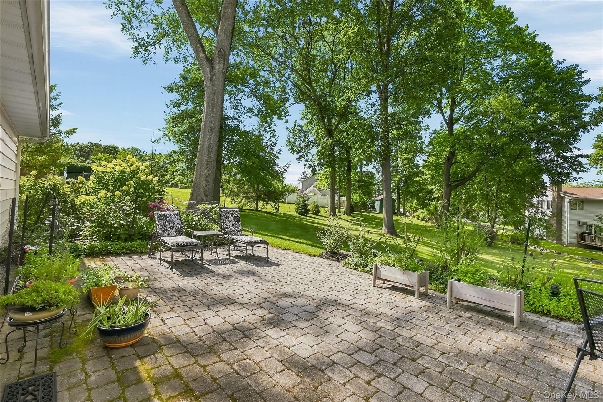 25 Meadow Avenue Property Photo 40