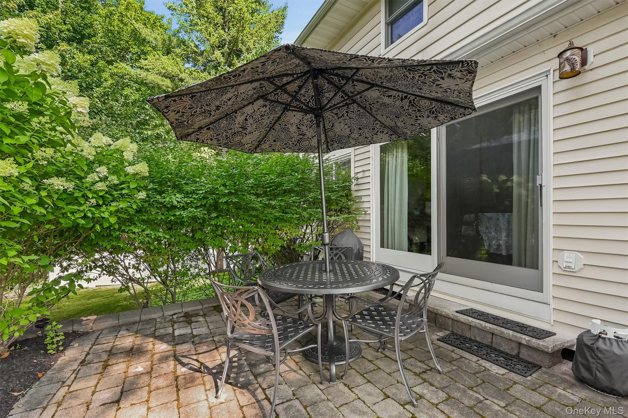 25 Meadow Avenue Property Photo 41