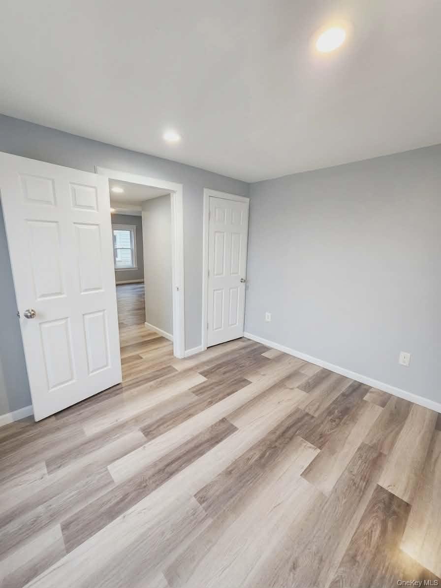 190 Conklin Avenue Property Photo 4