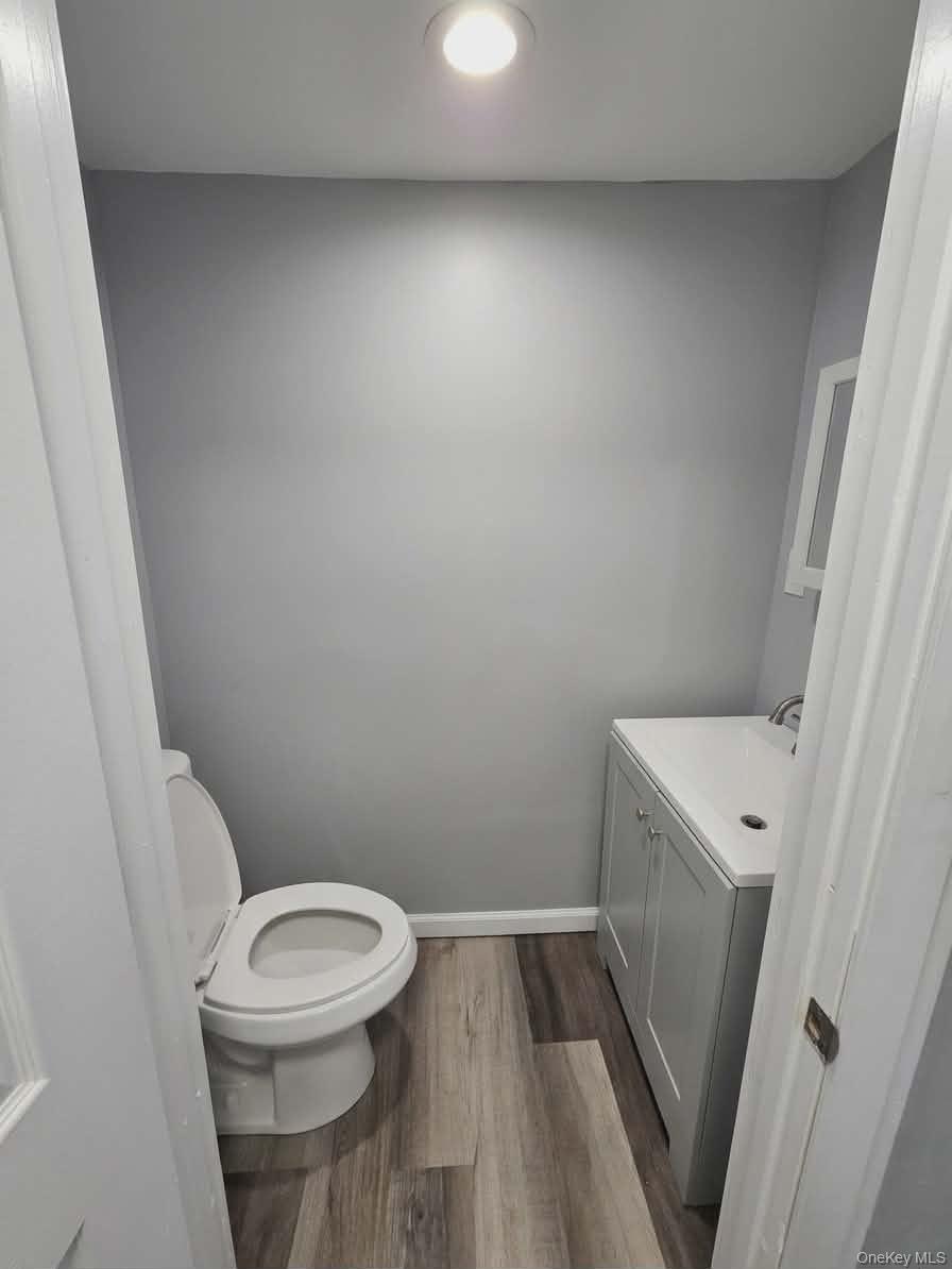 190 Conklin Avenue Property Photo 9