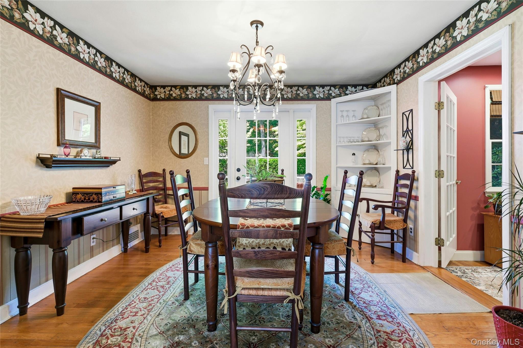 10 Polly Lane Property Photo 8