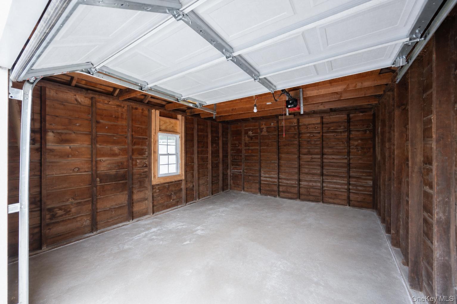 306 Greeley Avenue Property Photo 35