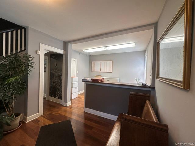 424 New York Avenue Property Photo 4