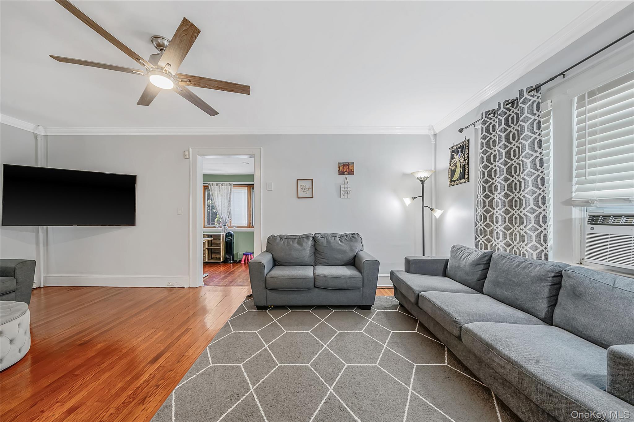 214 Lowell Avenue Property Photo 11