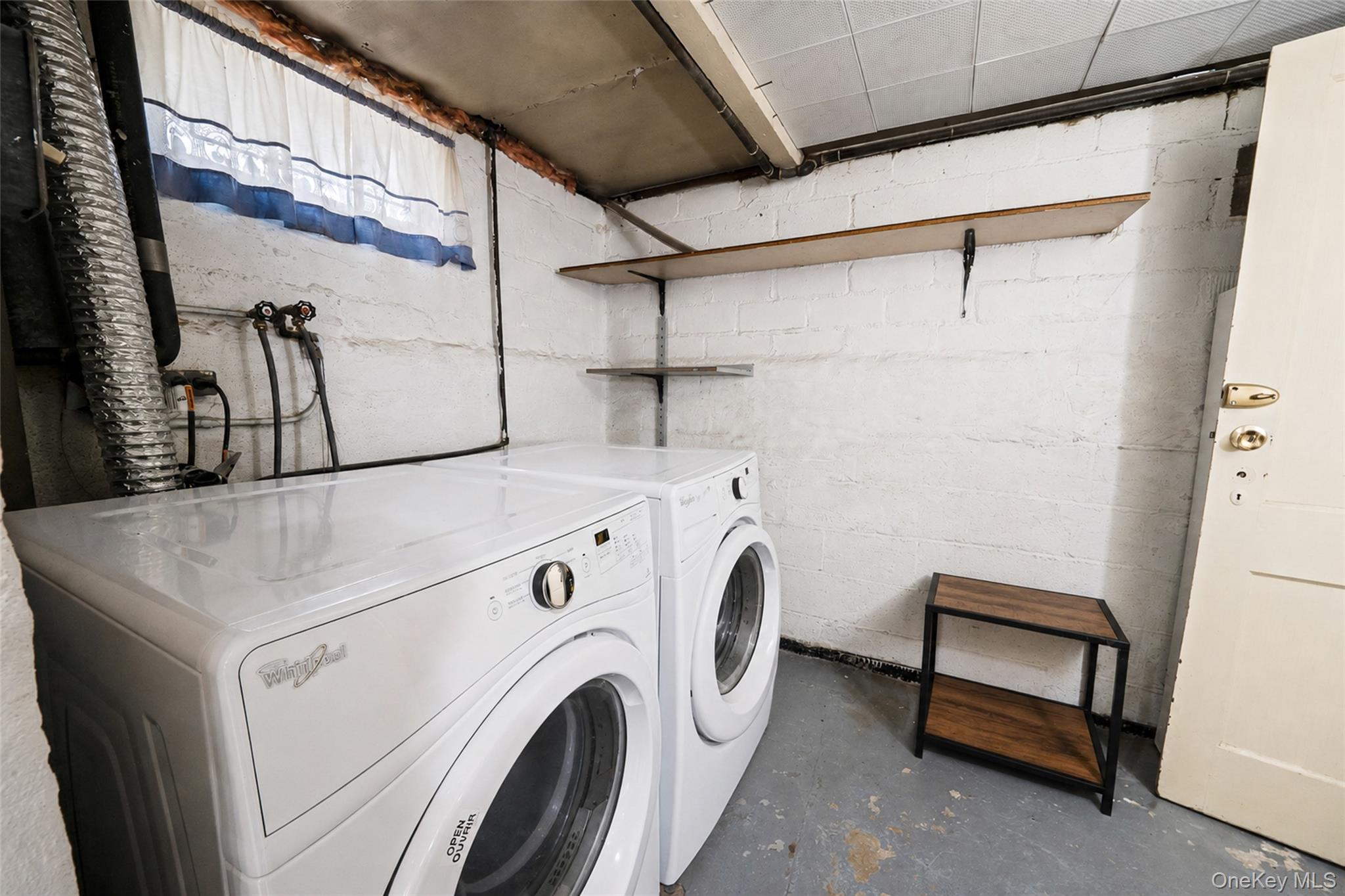214 Lowell Avenue Property Photo 28