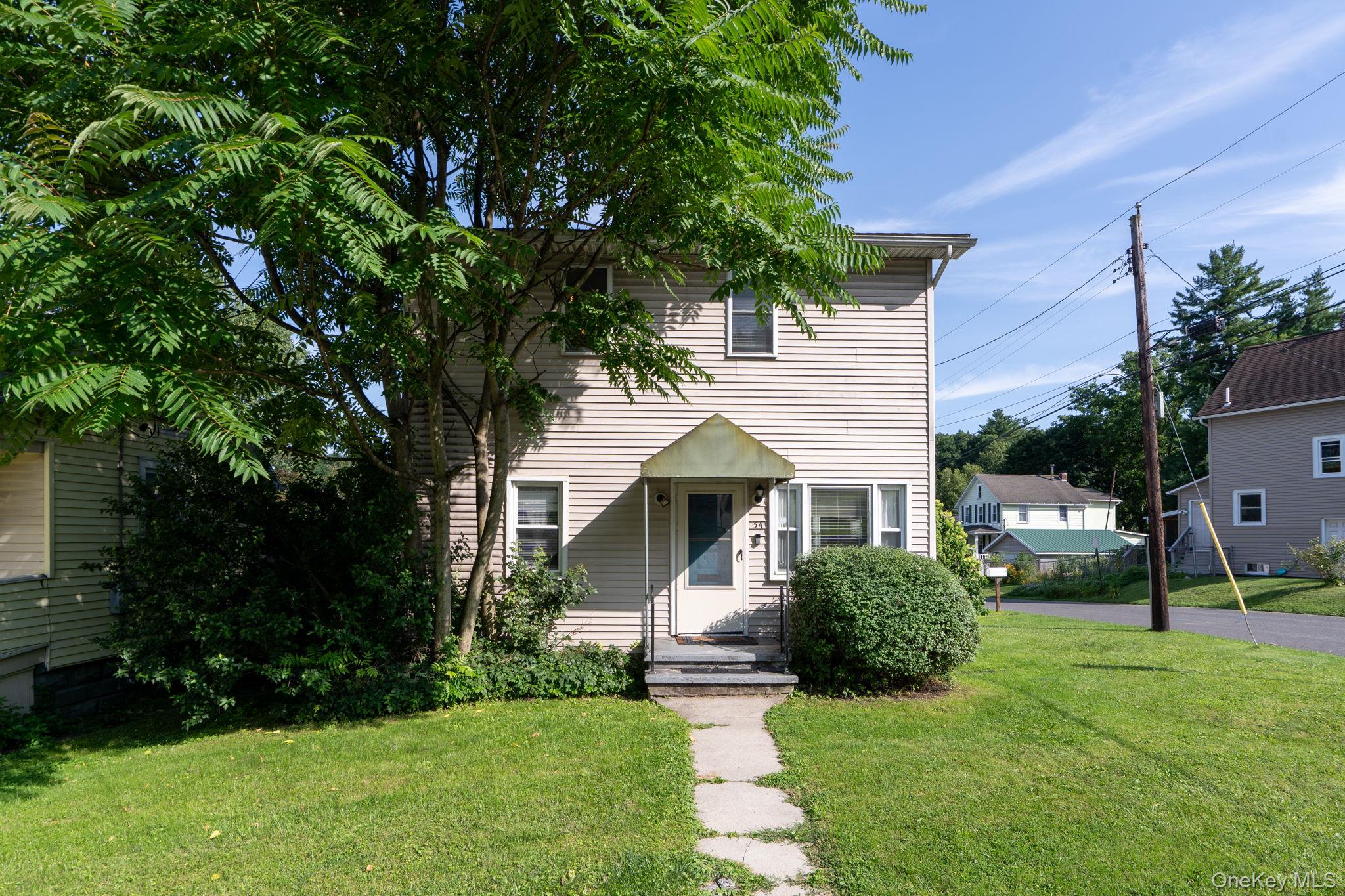54 Boulevard Property Photo 3