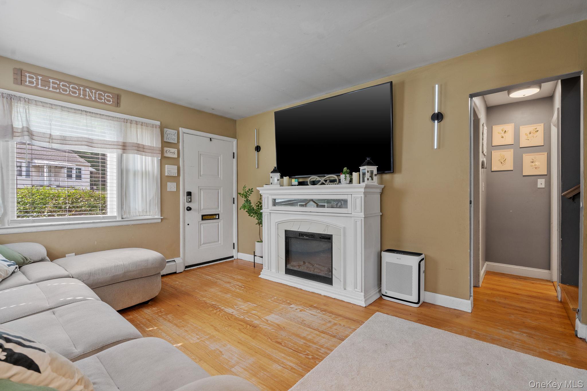 54 Boulevard Property Photo 5