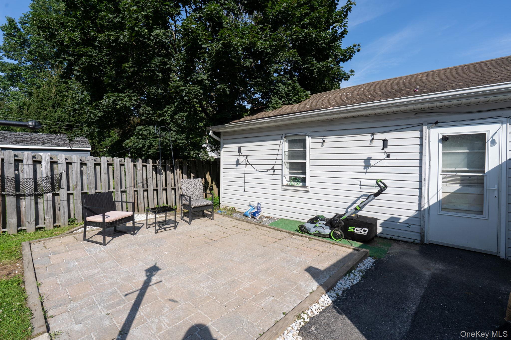 54 Boulevard Property Photo 36