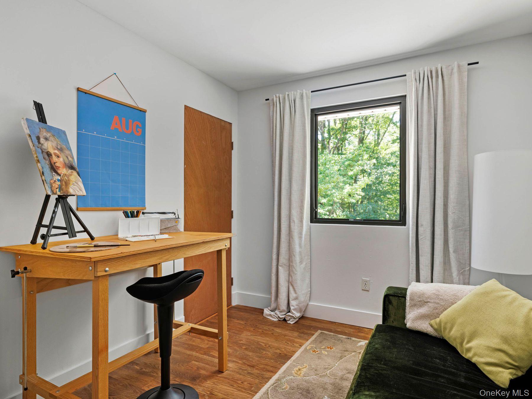 33 Alan Street Property Photo 28