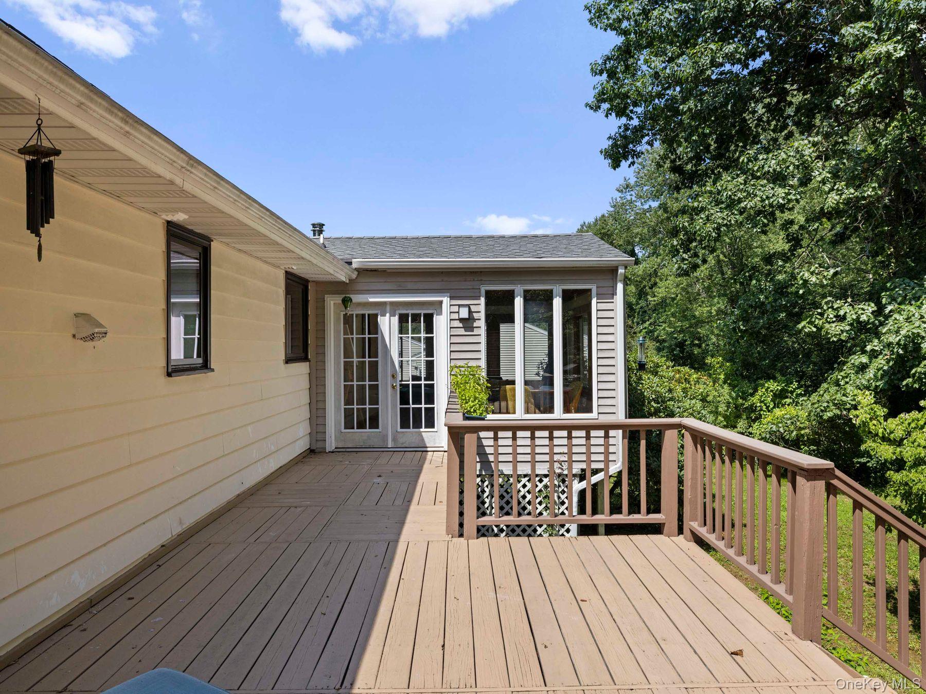 33 Alan Street Property Photo 35