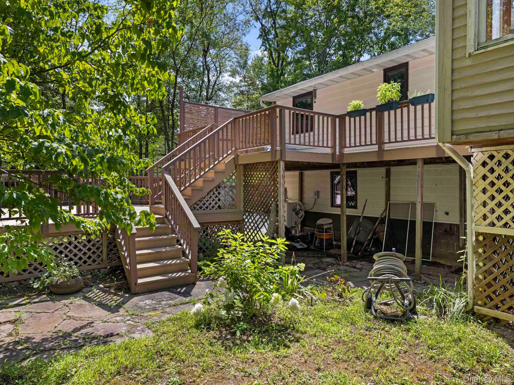 33 Alan Street Property Photo 41