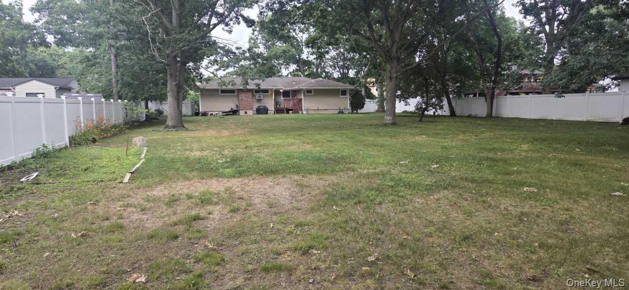 1080 Ocean Avenue Property Photo 5