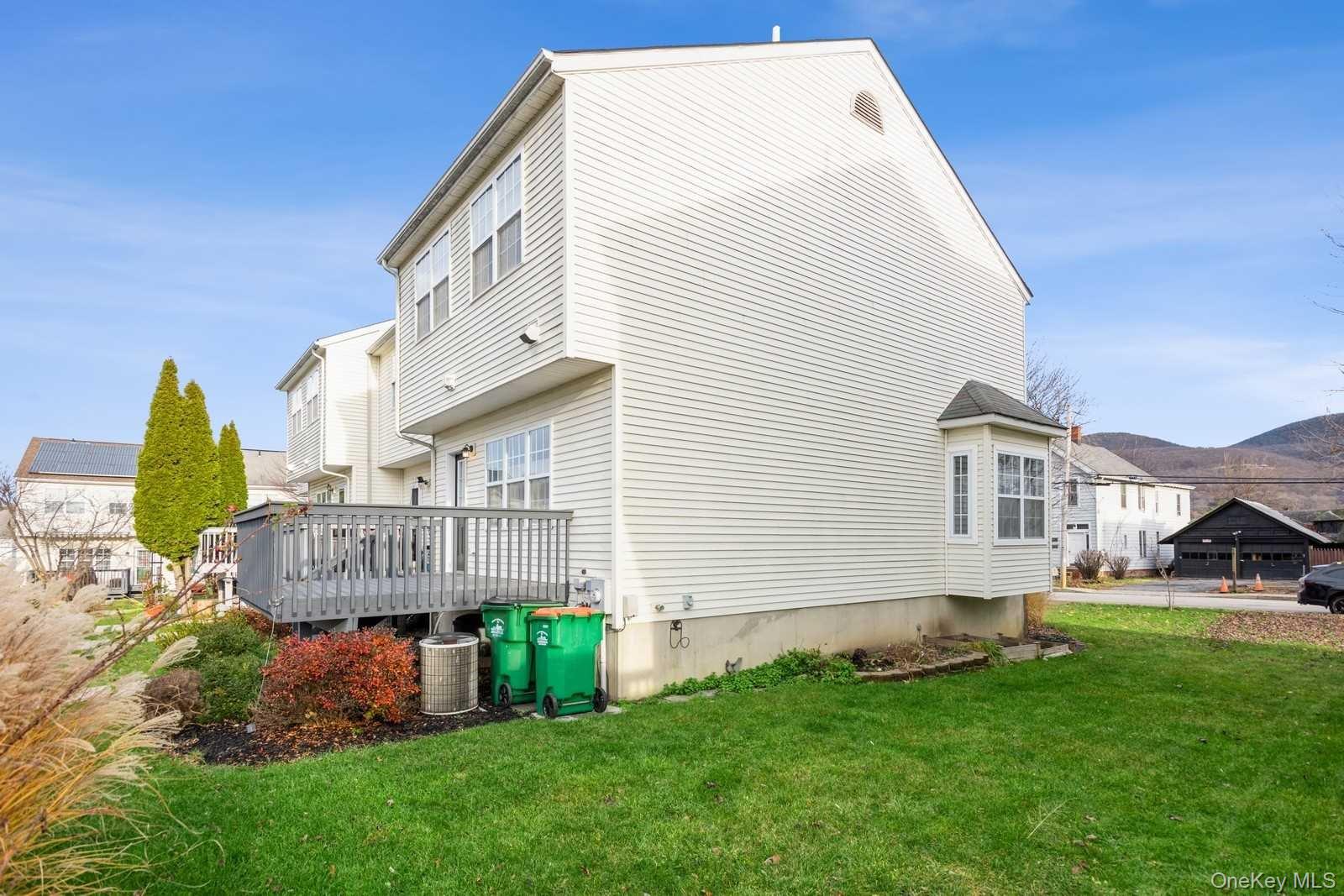 52 Schenck Avenue Property Photo 6