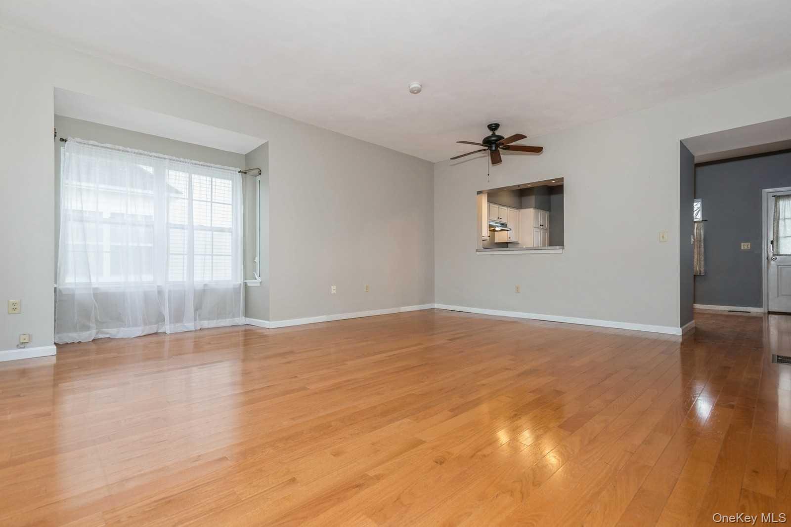52 Schenck Avenue Property Photo 9