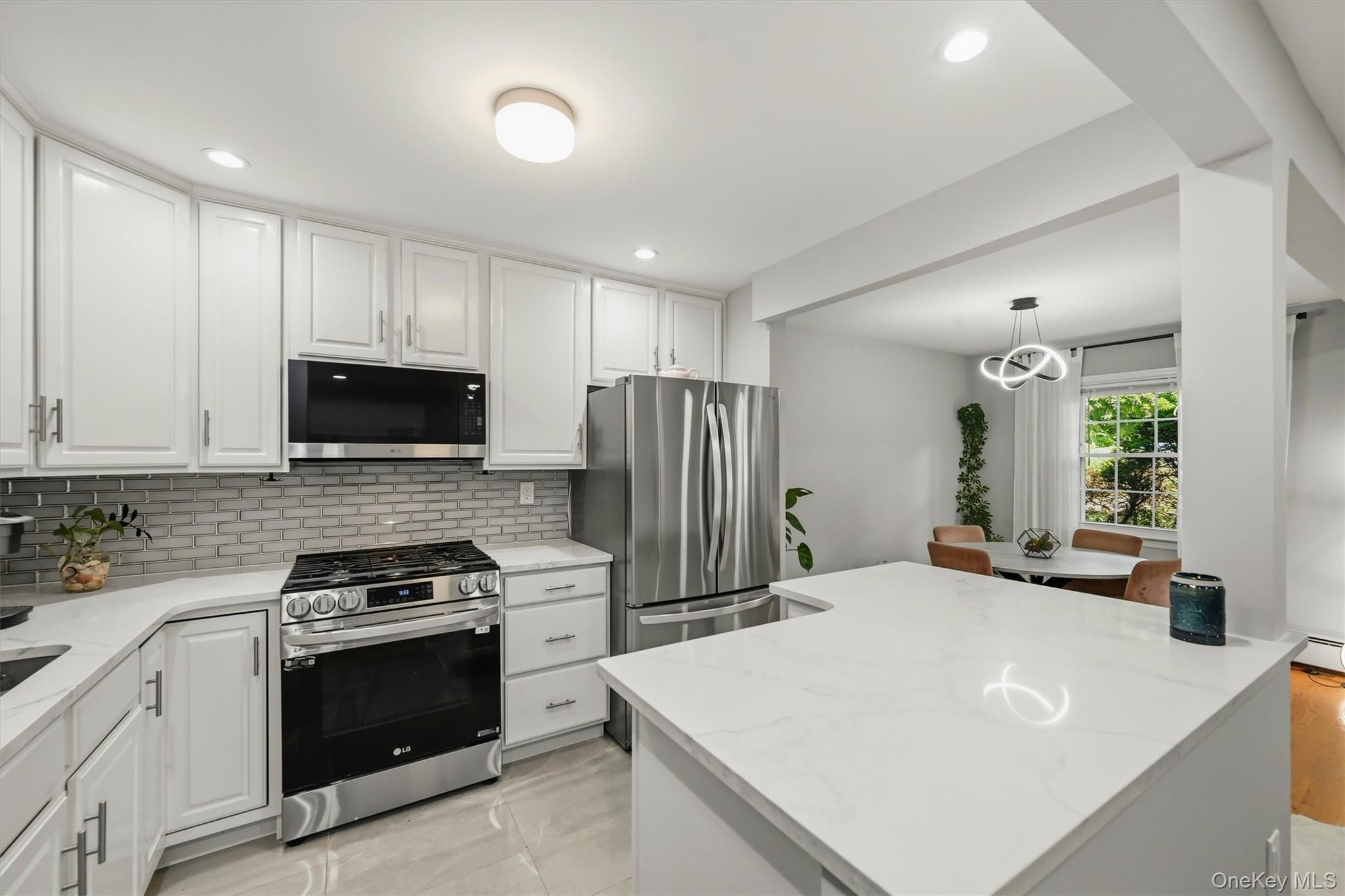 264 Parkside Drive Property Photo 13