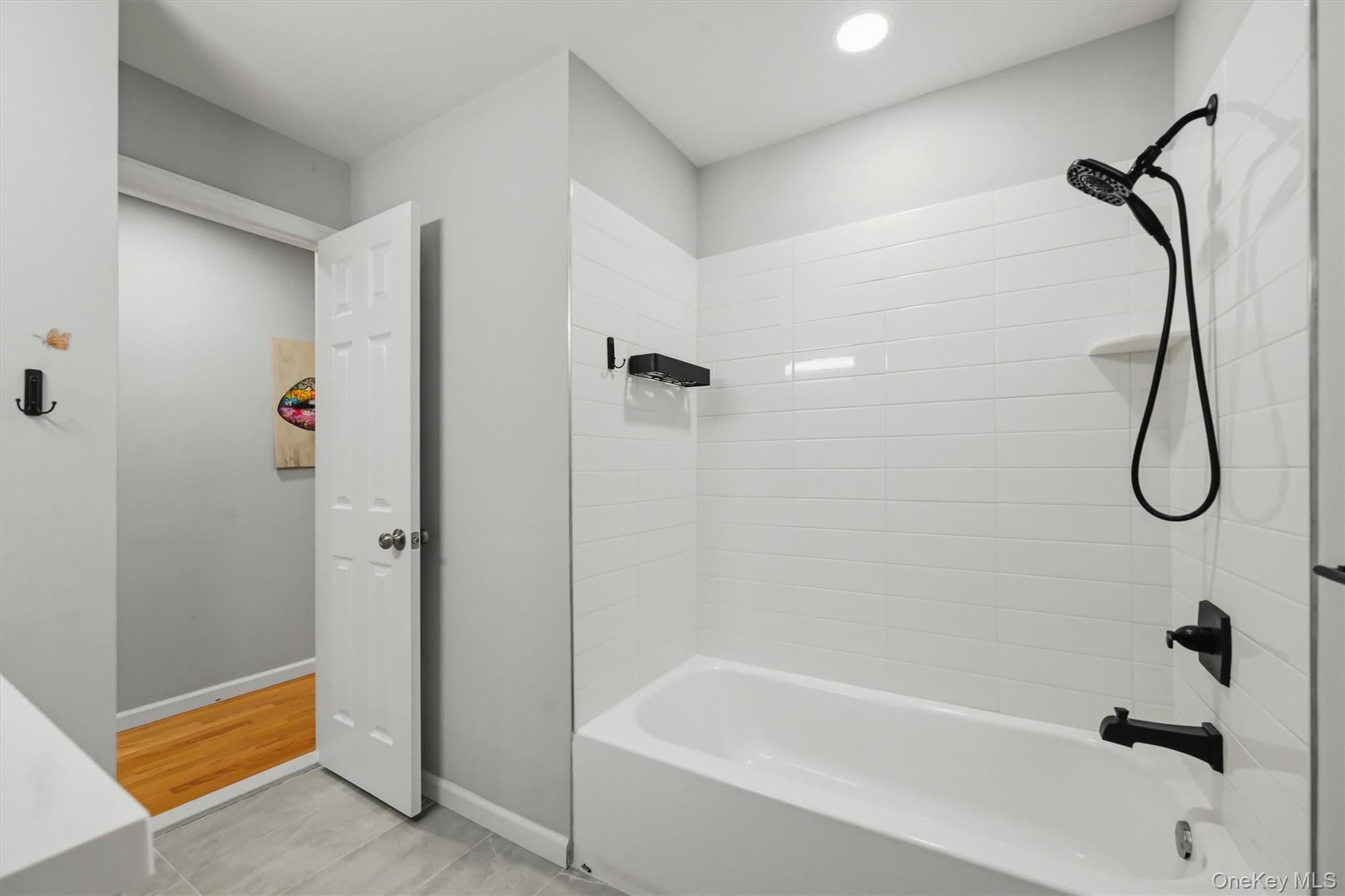 264 Parkside Drive Property Photo 29