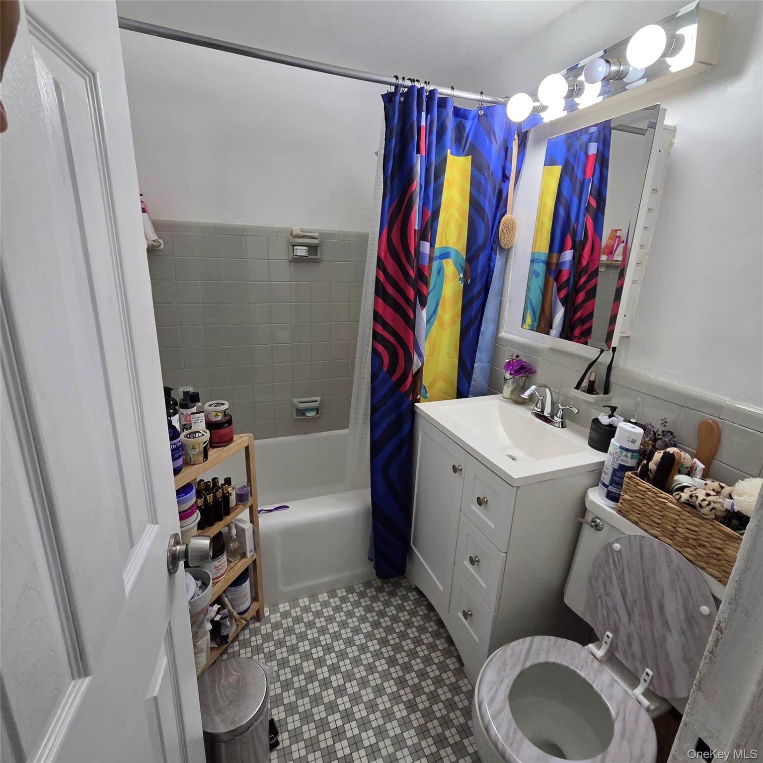 6 Fordham Hill Oval 8h Property Photo 3