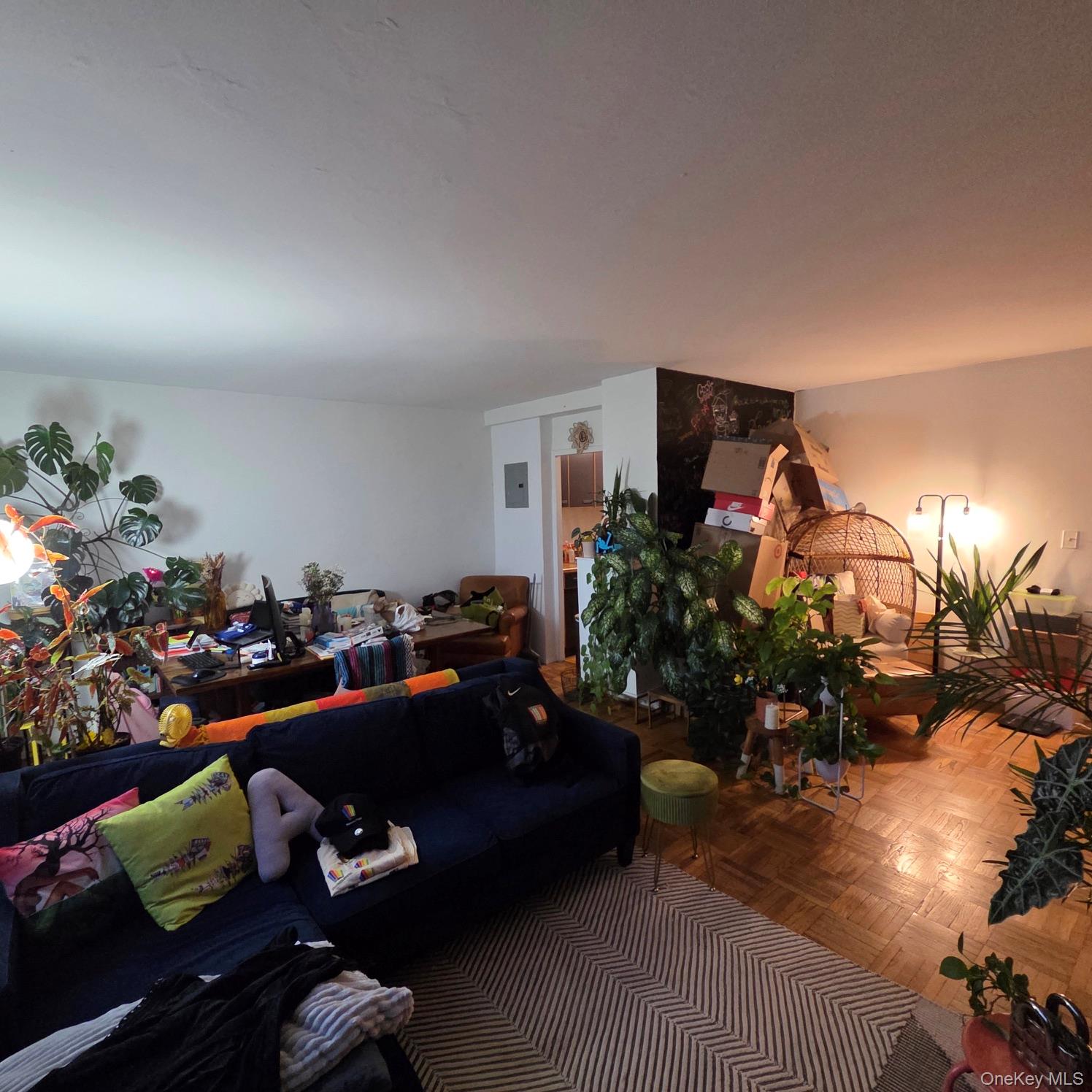 6 Fordham Hill Oval 8h Property Photo 7