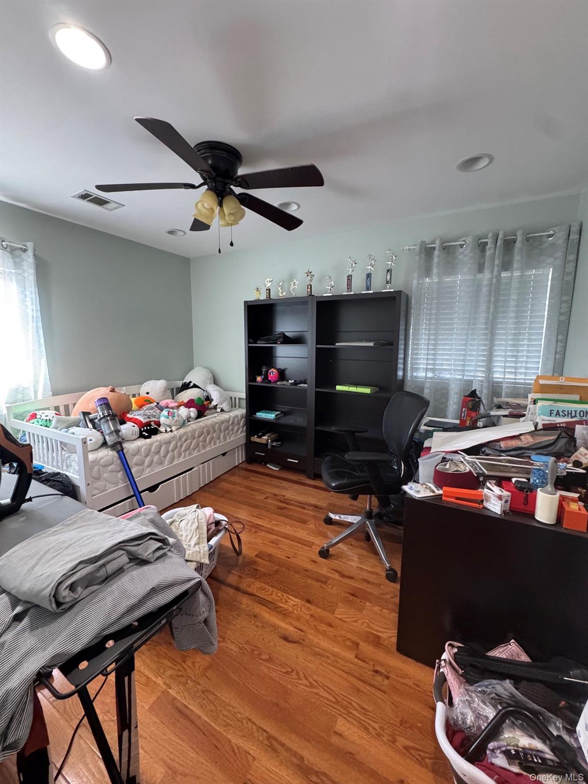 219 Vermont Avenue Property Photo 13