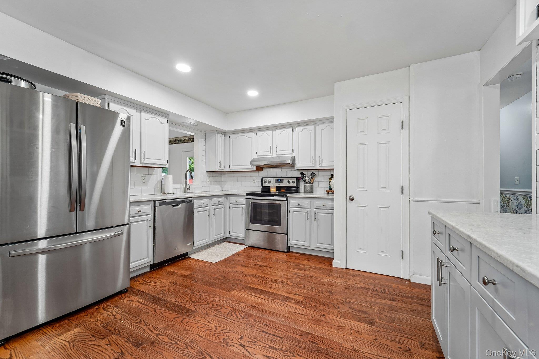 11 High Hill Avenue Property Photo 14