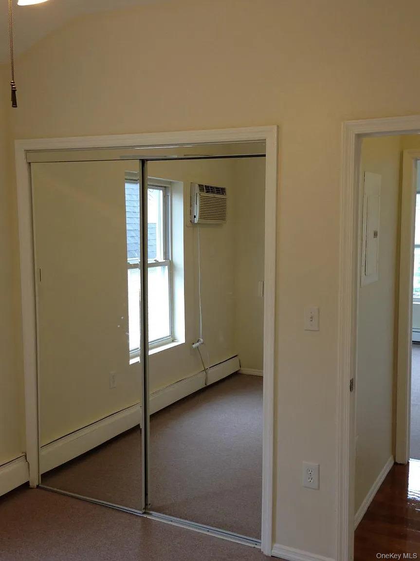 9718 125th Street Property Photo 6