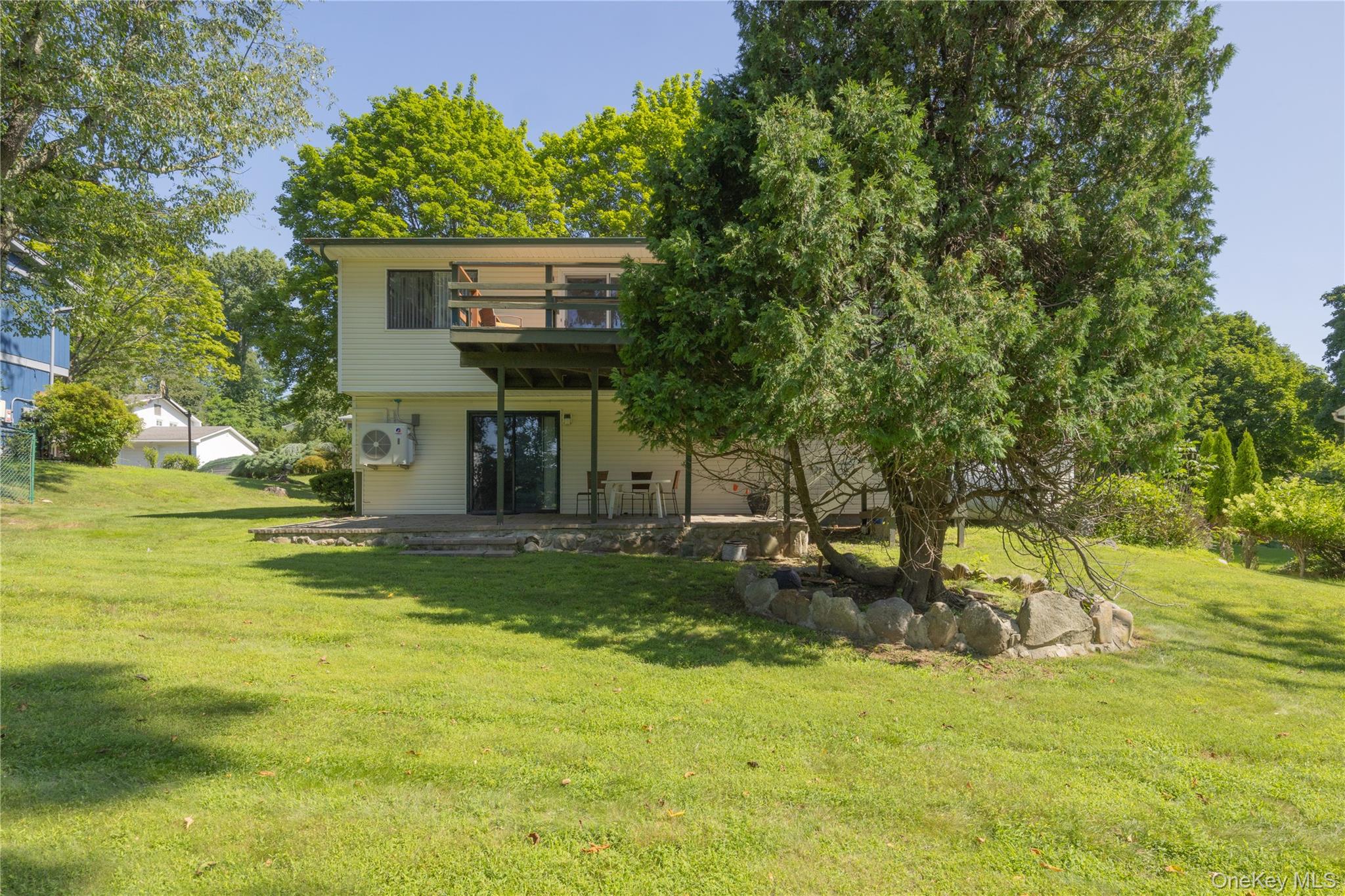 23 Carriage Lane Property Photo 15