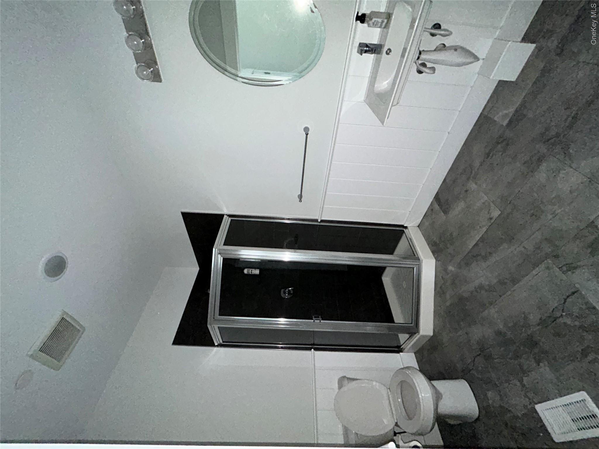 45 Fifth Avenue Property Photo 6