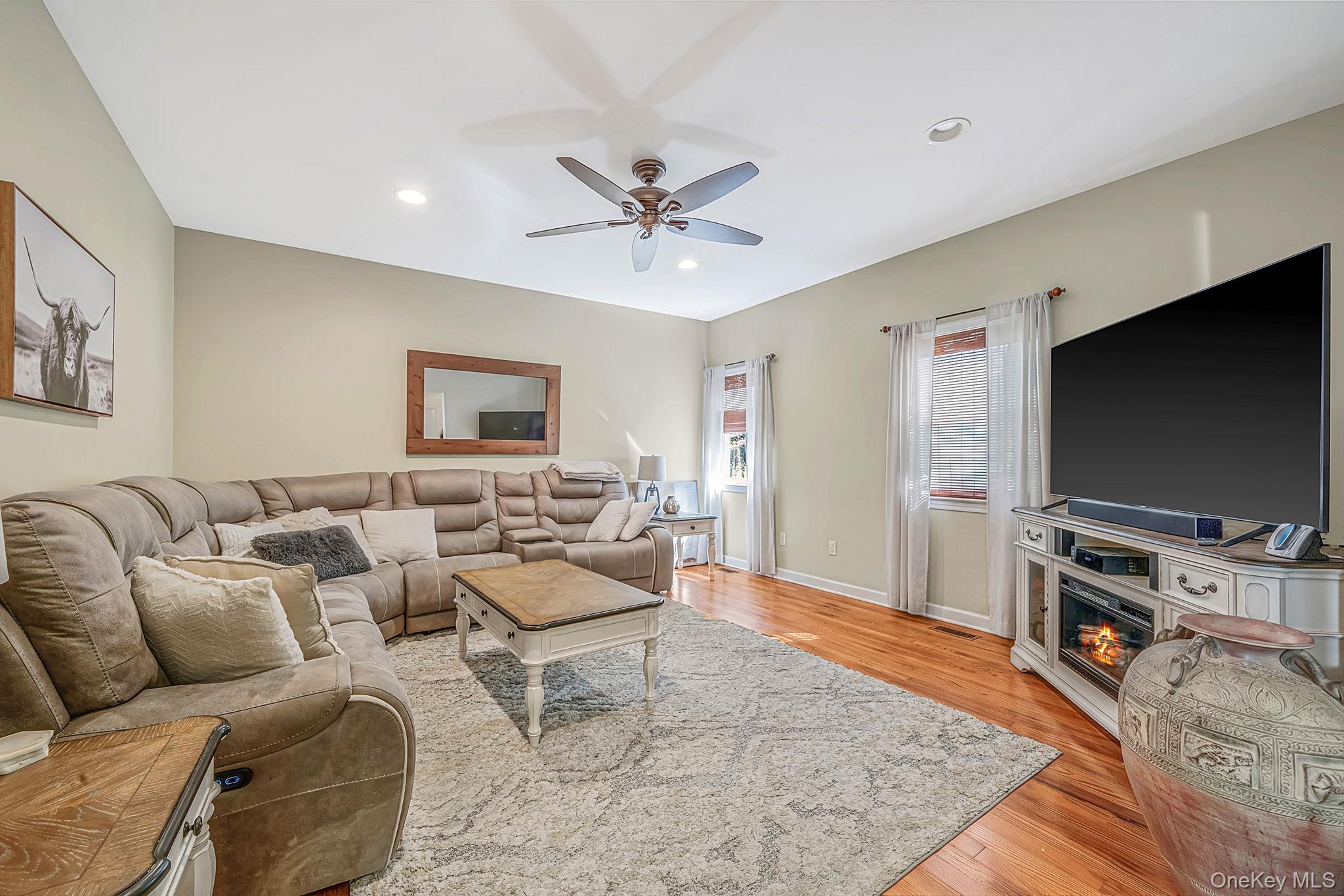138 Holiday Boulevard Property Photo 15