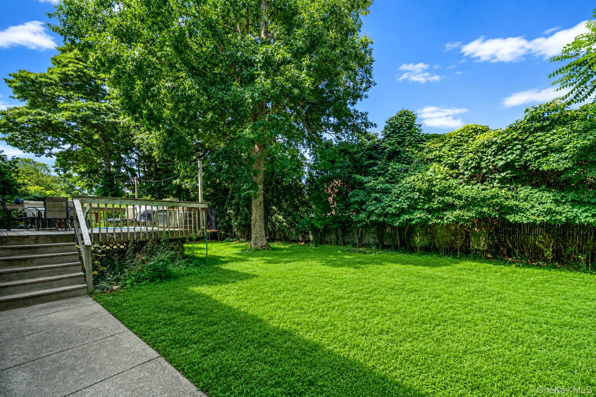 138 Holiday Boulevard Property Photo 30