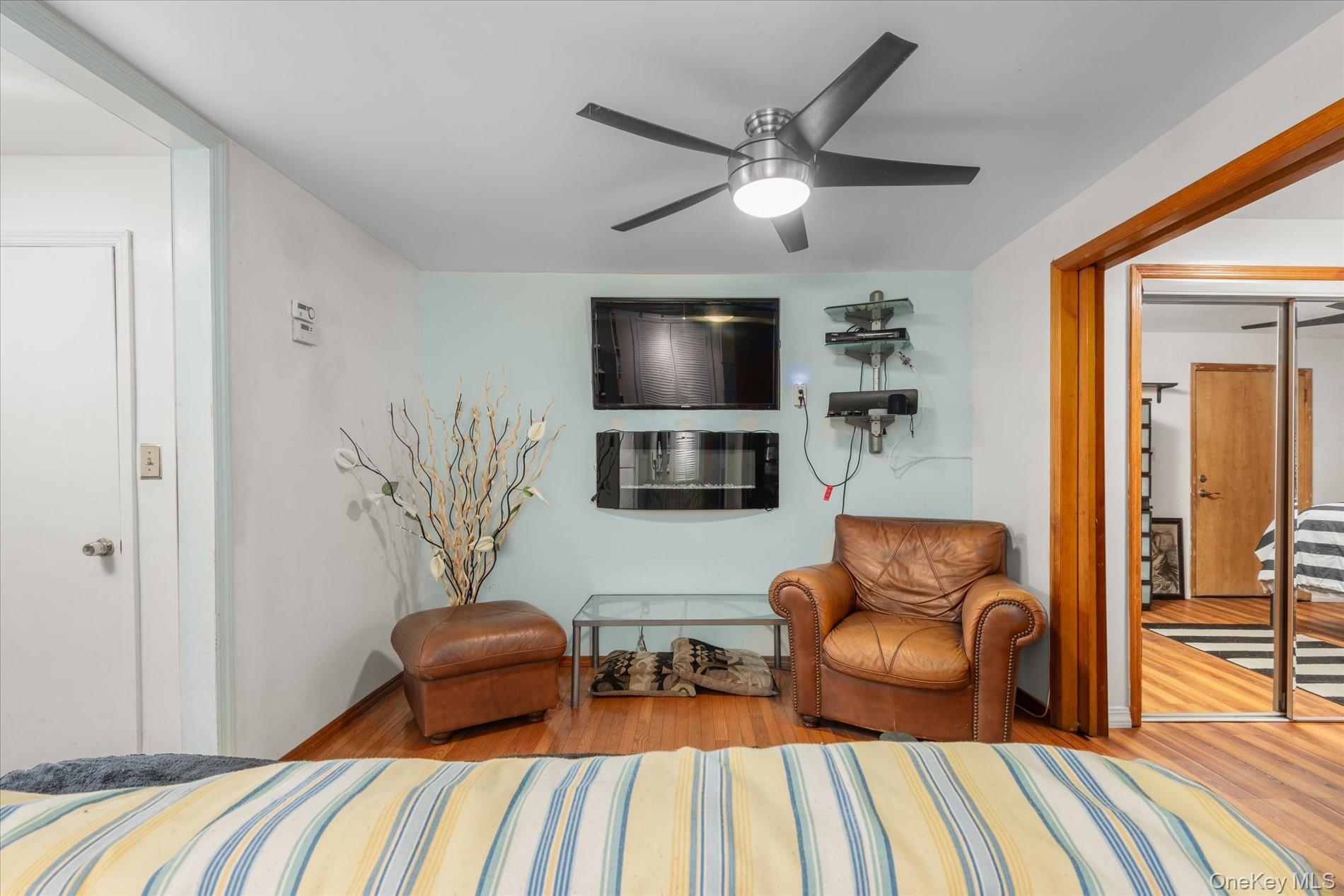 1241 Putnam Avenue Property Photo 7