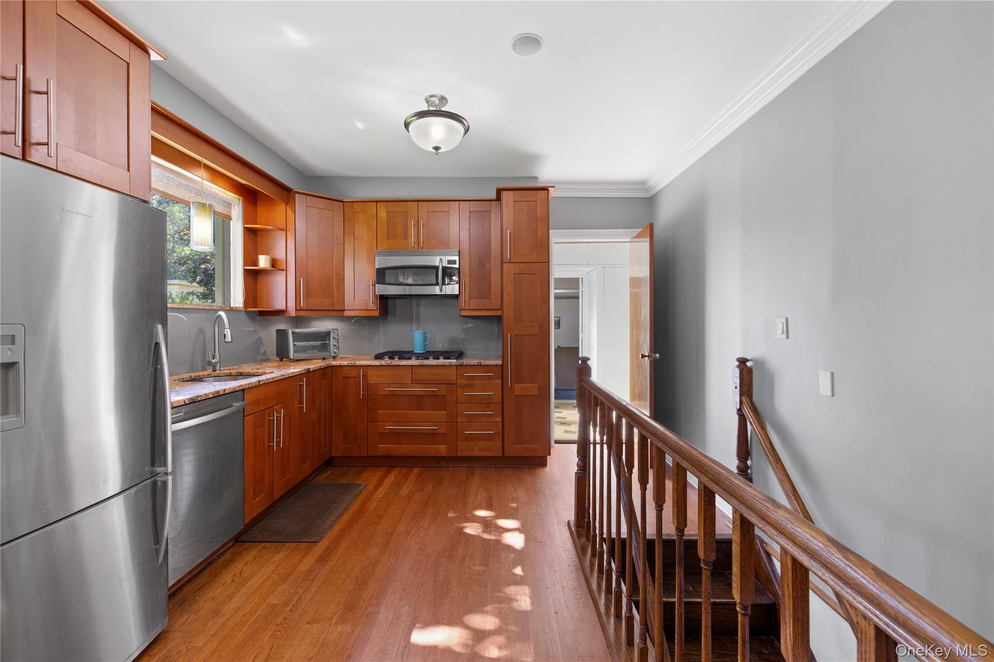 206 Cliff Road Property Photo 4