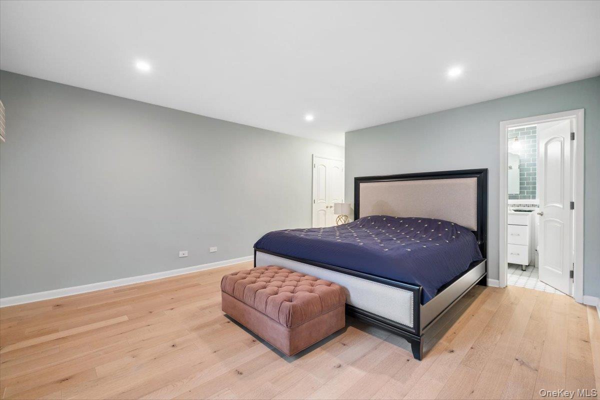 7 Chateaux Circle 7f Property Photo 15